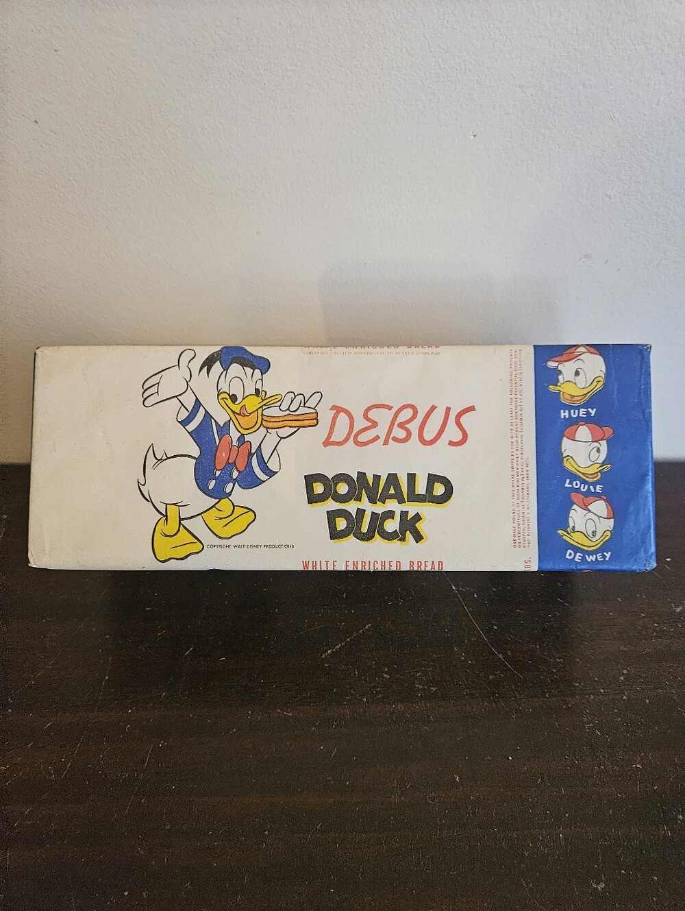 Vintage 1950s Donald Duck Bread Store Display Loaf Debus Baking Disney Foam Core